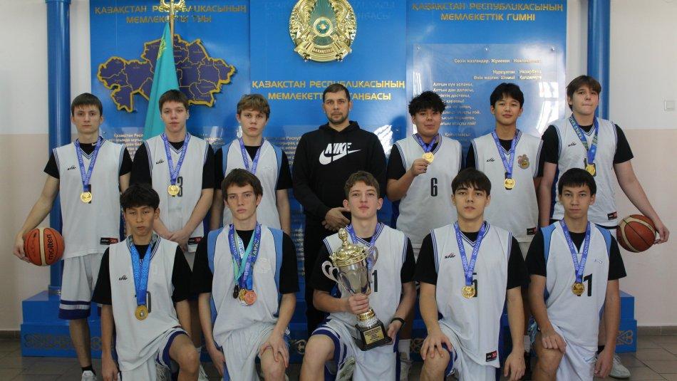 Ученики 9–11 классов гимназии №24 стали чемпионами городского этапа «Национальной школьной лиги», заняв 1 место и получив право выступить на областном этапе.